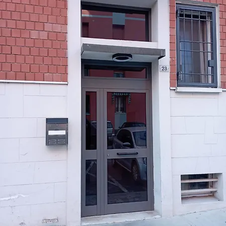 La Dimora Degli Artisti - Bed & Breakfast Boloňa