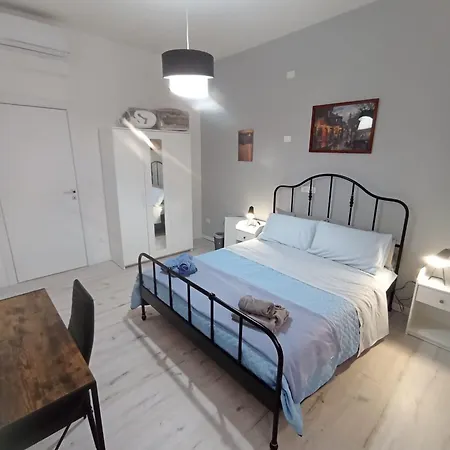 La Dimora Degli Artisti - Bolonia